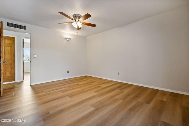 2520 W Prato Way, Tucson, AZ 85741