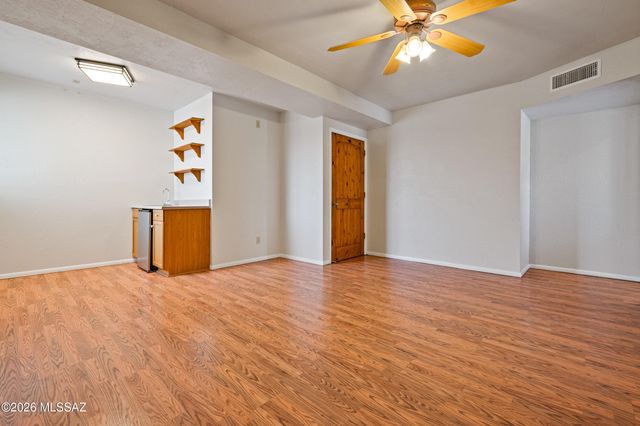 2520 W Prato Way, Tucson, AZ 85741