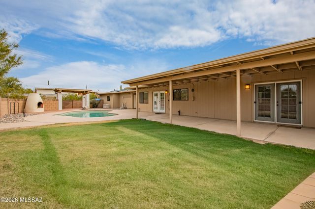 2520 W Prato Way, Tucson, AZ 85741