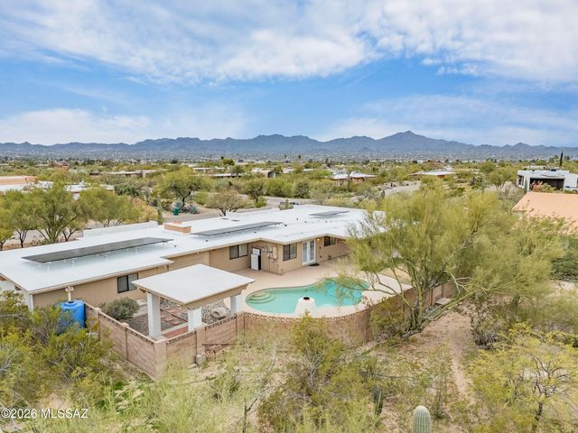 2520 W Prato Way, Tucson, AZ 85741
