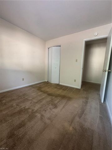 1645 Malibu PL, Newport News, VA 23608