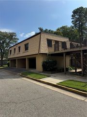 1645 Malibu PL, Newport News, VA 23608