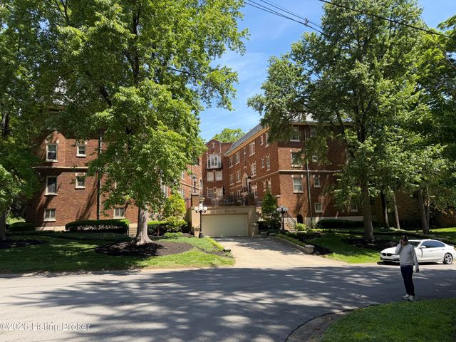 1601 Spring Dr APT 1, Louisville, KY 40205