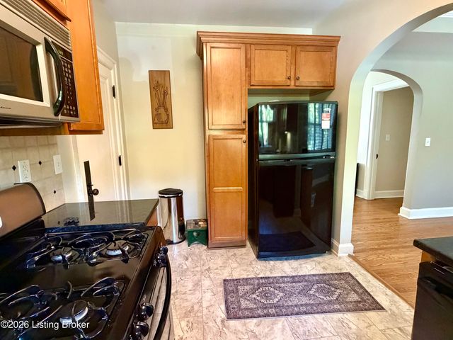 1601 Spring Dr APT 1, Louisville, KY 40205