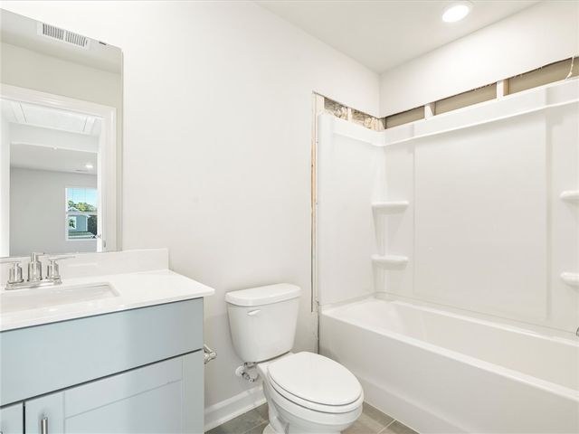 131 Gardner Avenue, Gray Court, SC 29645