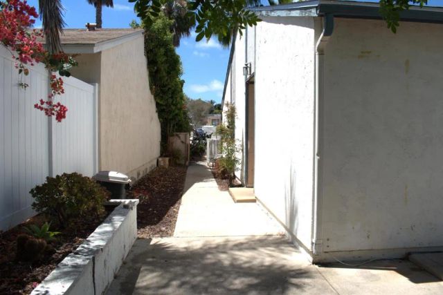 9939 Paseo Montalban, San Diego, CA 92129