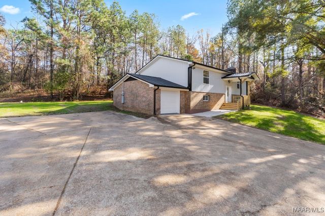 430 Forge Road, Deatsville, AL 36022