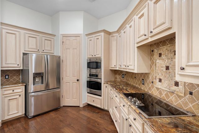 54 Winthrop Harbor S, Montgomery, TX 77356