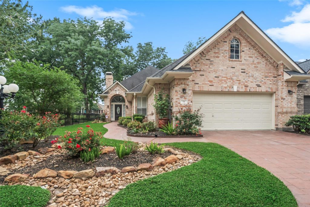 54 Winthrop Harbor S, Montgomery, TX 77356