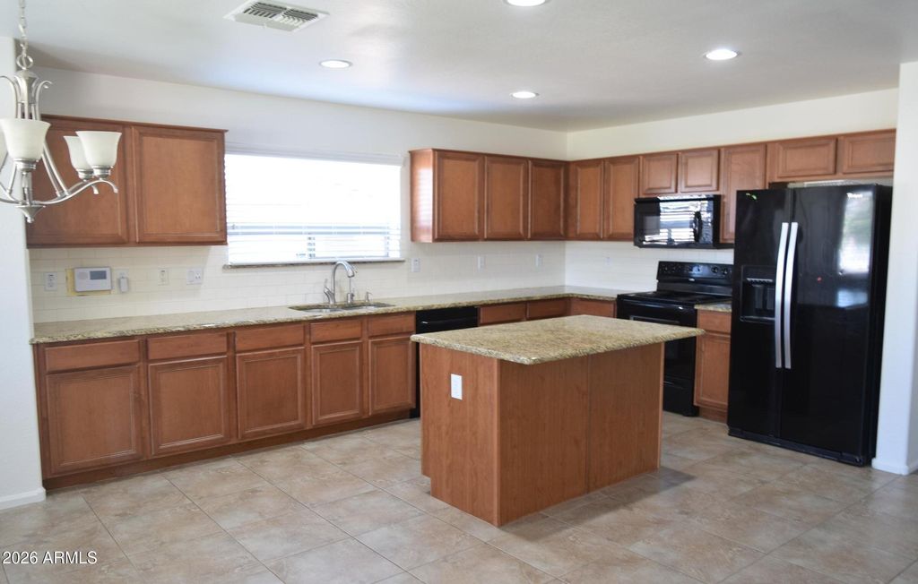 41306 W HOPPER Drive, Maricopa, AZ 85138 — photo 3