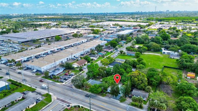 2736 NW 21st Ave, Oakland Park, FL 33311