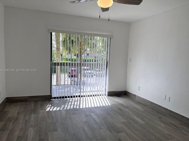 8820 SW 132nd Pl 203D-S, Miami, FL 33186