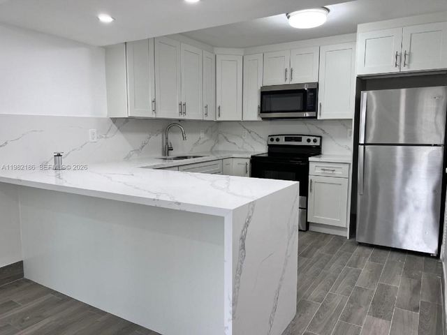 8820 SW 132nd Pl 203D-S, Miami, FL 33186