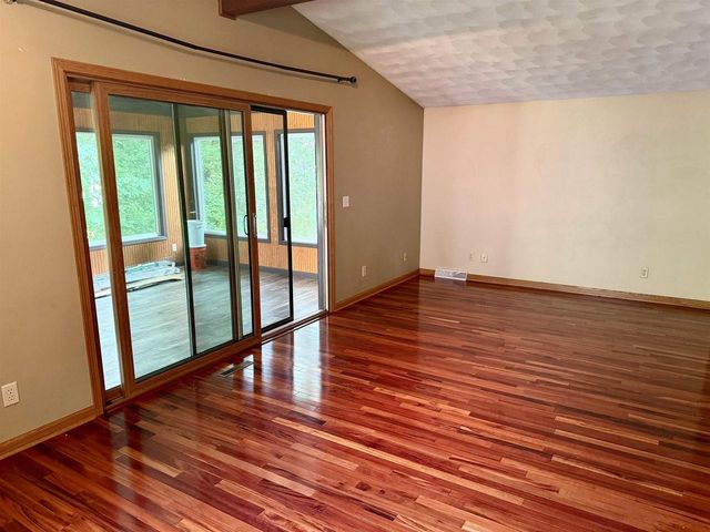 1475 Pineview Drive, Reedsburg, WI 53959