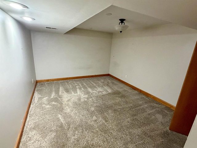 1475 Pineview Drive, Reedsburg, WI 53959