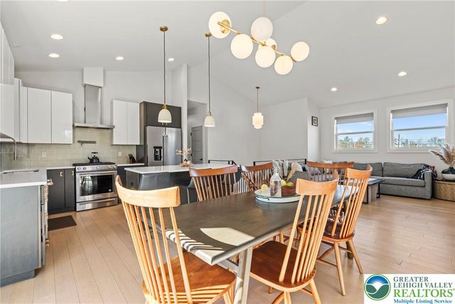 3708 Huckleberry Road, South Whitehall Twp, PA 18104