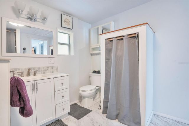 391 N WALTON AVENUE, Tarpon Springs, FL 34689