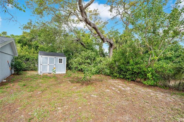 391 N WALTON AVENUE, Tarpon Springs, FL 34689