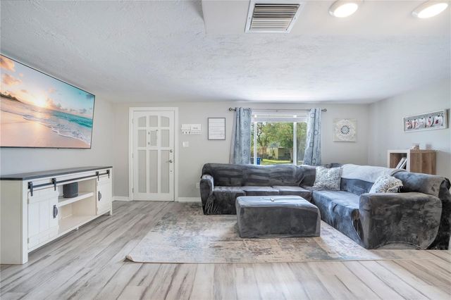 391 N WALTON AVENUE, Tarpon Springs, FL 34689