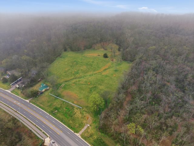 1447 Franklin Rd, Brentwood, TN 37027