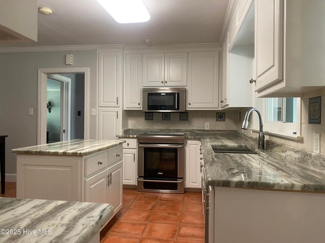 103 N Claiborne Street, Goldsboro, NC 27530