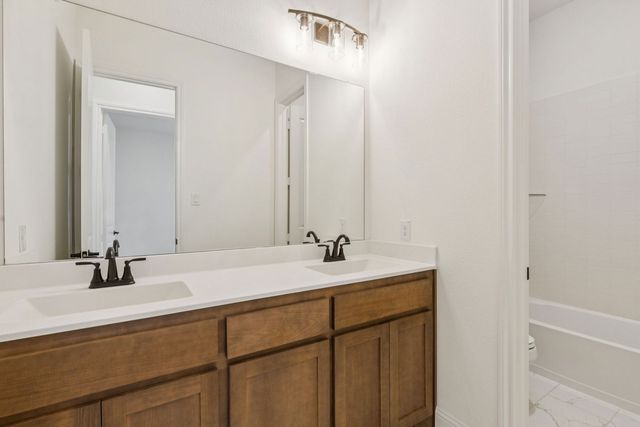 7016 Valley View Drive, Joshua, TX 76058