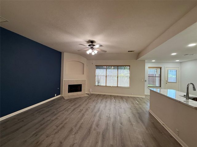 645 Arrowood PL, Round Rock, TX 78665