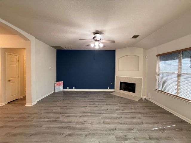 645 Arrowood PL, Round Rock, TX 78665