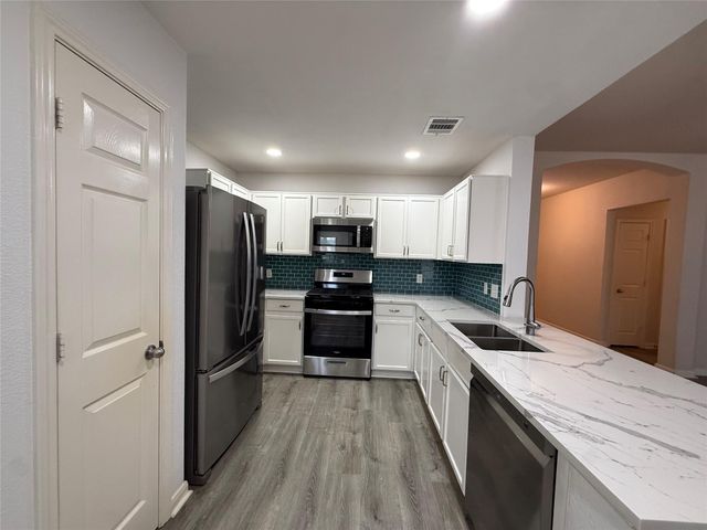 645 Arrowood PL, Round Rock, TX 78665