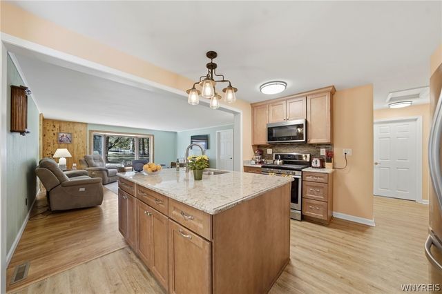 7228 Lower East Hill Road, Boston, NY 14033