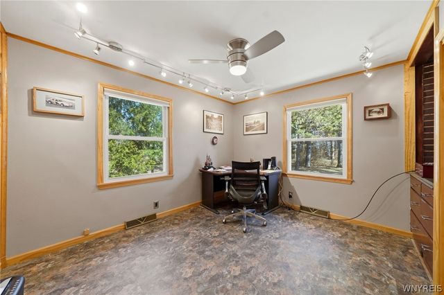 7228 Lower East Hill Road, Boston, NY 14033