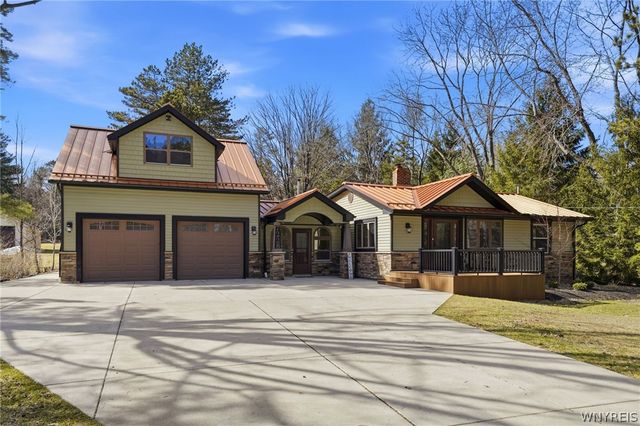 7228 Lower East Hill Road, Boston, NY 14033