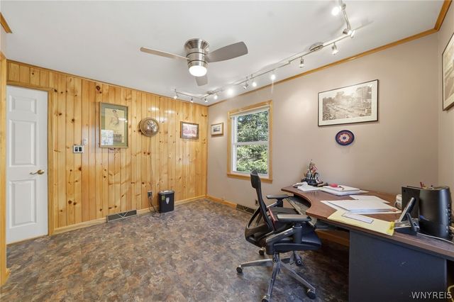 7228 Lower East Hill Road, Boston, NY 14033