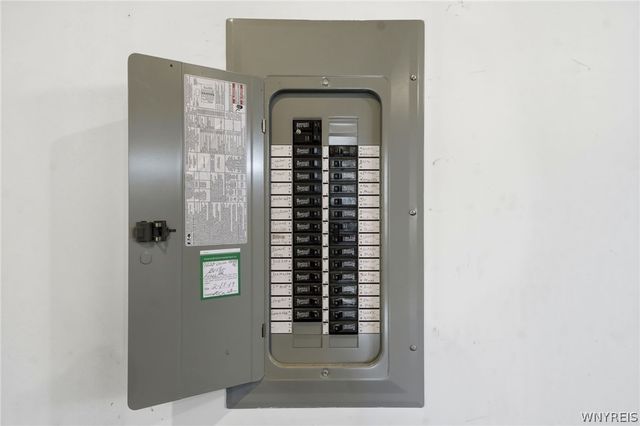 7228 Lower East Hill Road, Boston, NY 14033