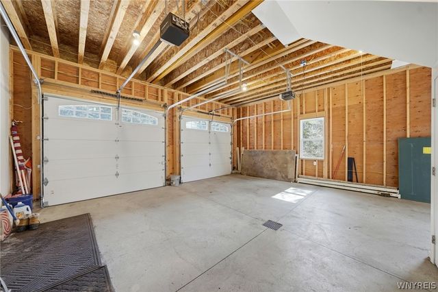 7228 Lower East Hill Road, Boston, NY 14033