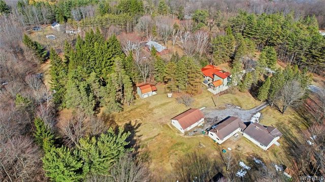 7228 Lower East Hill Road, Boston, NY 14033