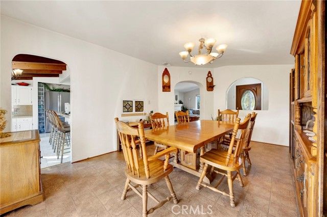 14748 Valerio Street, Van Nuys (los Angeles), CA 91405