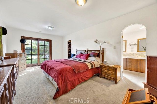 14748 Valerio Street, Van Nuys (los Angeles), CA 91405