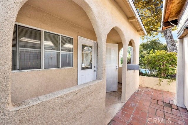 14748 Valerio Street, Van Nuys (los Angeles), CA 91405