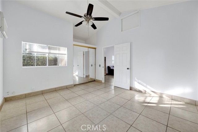 14748 Valerio Street, Van Nuys (los Angeles), CA 91405