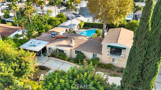 14748 Valerio Street, Van Nuys (los Angeles), CA 91405