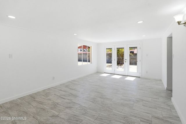 1755 Walden Drive, Las Cruces, NM 88001