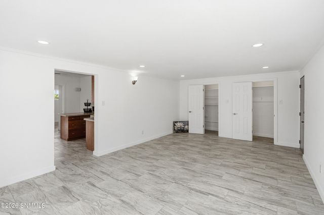 1755 Walden Drive, Las Cruces, NM 88001