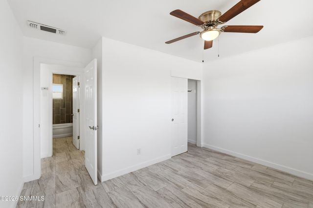 1755 Walden Drive, Las Cruces, NM 88001