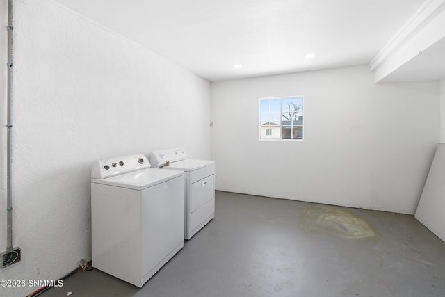 1755 Walden Drive, Las Cruces, NM 88001