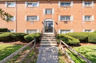 11 Glen Ave 28, Chelmsford, MA 01824