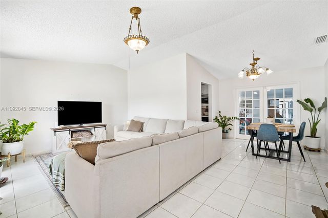 26215 SW 130th Ct, Homestead, FL 33032