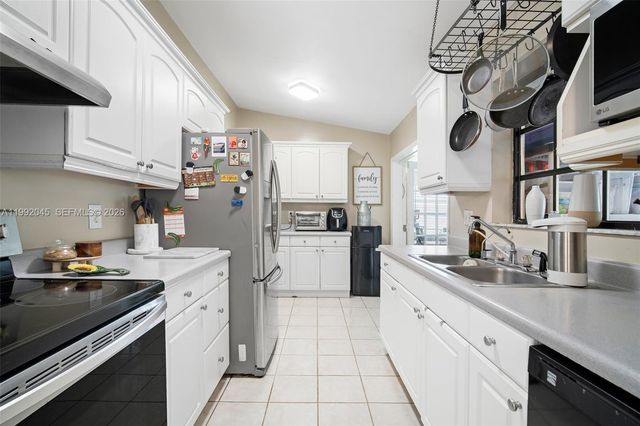 26215 SW 130th Ct, Homestead, FL 33032