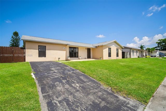 26215 SW 130th Ct, Homestead, FL 33032