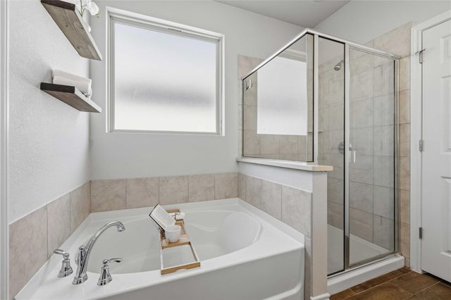 200 Capstone RD, Liberty Hill, TX 78642